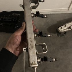 Mazda 3 Fuel Injectors & Rail