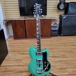 Eastwood Guitars SG style