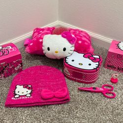 Hello Kitty Bundle – Music Boxes, Pillow Pet, Tin Coin Box, Beanie & Accessories – Great Condition!