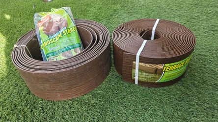 Terrace Board 5 in, x 60 ft, Brown Landscape Lawn Edging with Stakes