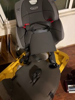 Free kids graco car seat 2 in 1