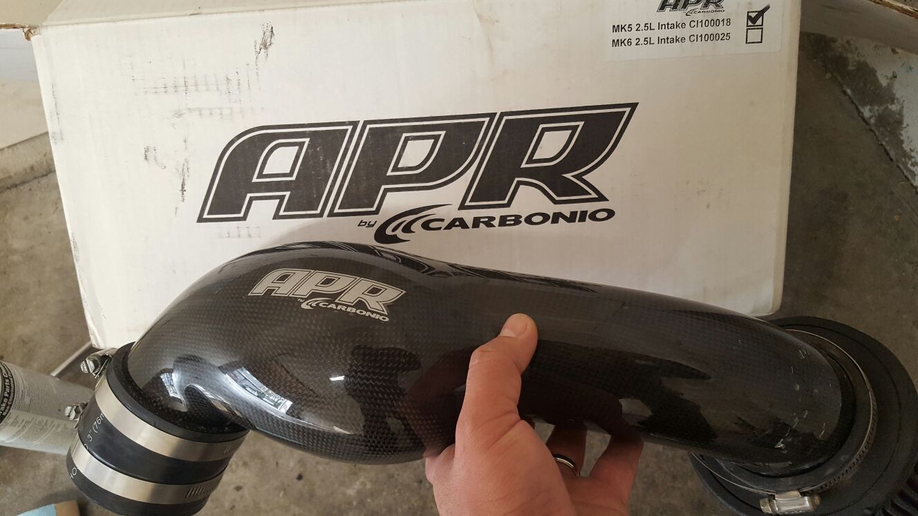 APR Carbonio Carbon Fiber Cold Air Intake Rabbit/Jetta (MKV) 2.5L