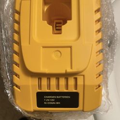 Dewalt 18v Battery Charger Barely Used 