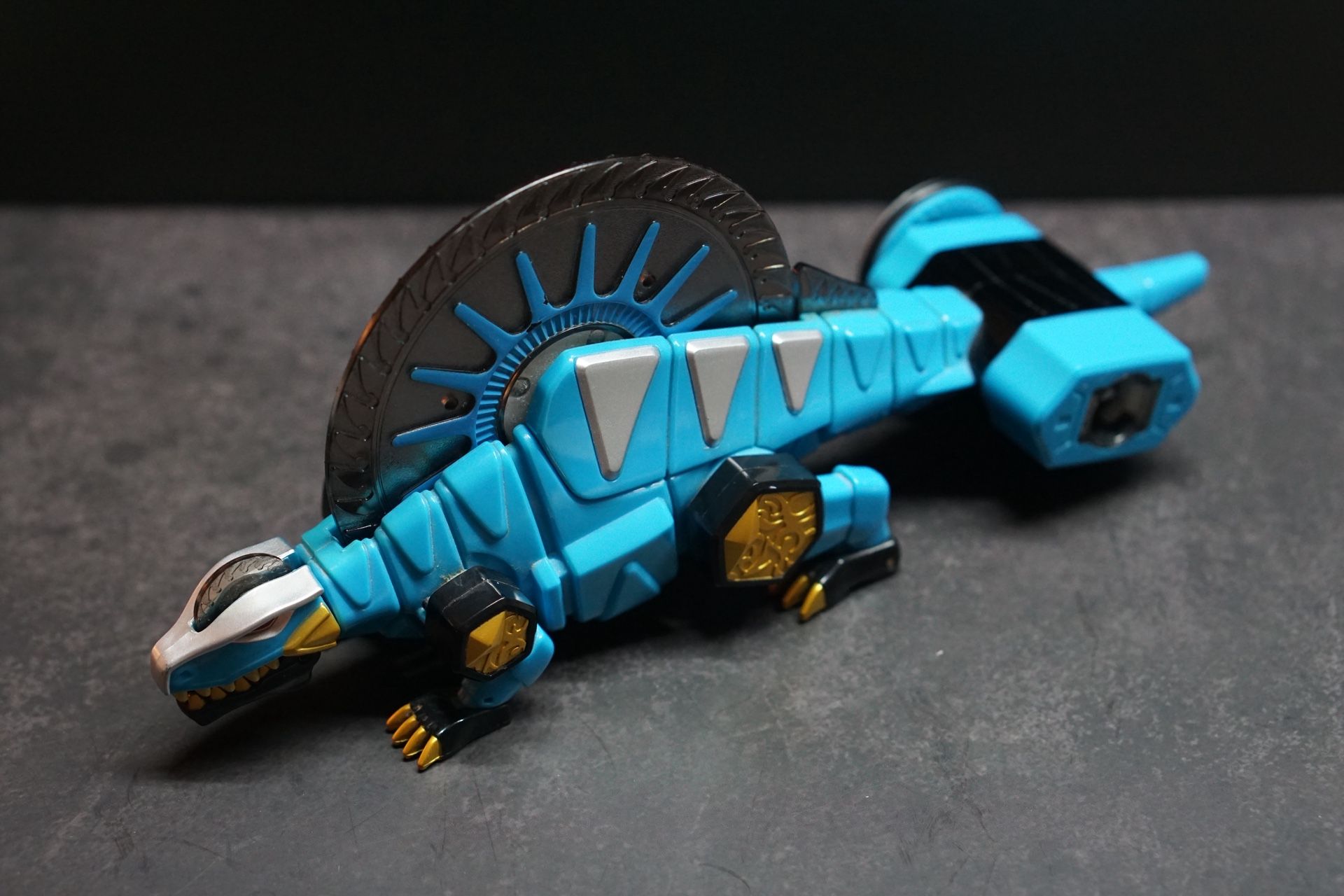 Power Rangers Dino Thunder Abaranger DX Megazord set BANDAI You are getting the same exact item from photos. Everything you see in the photo is what y