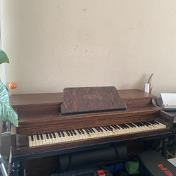 Free piano