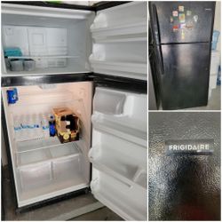Frigidaire Fridge