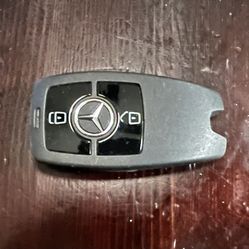 New Oem 2019 Mercedes Sprinter Key Fob