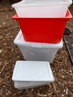 Various Plastic Tubs and Bins