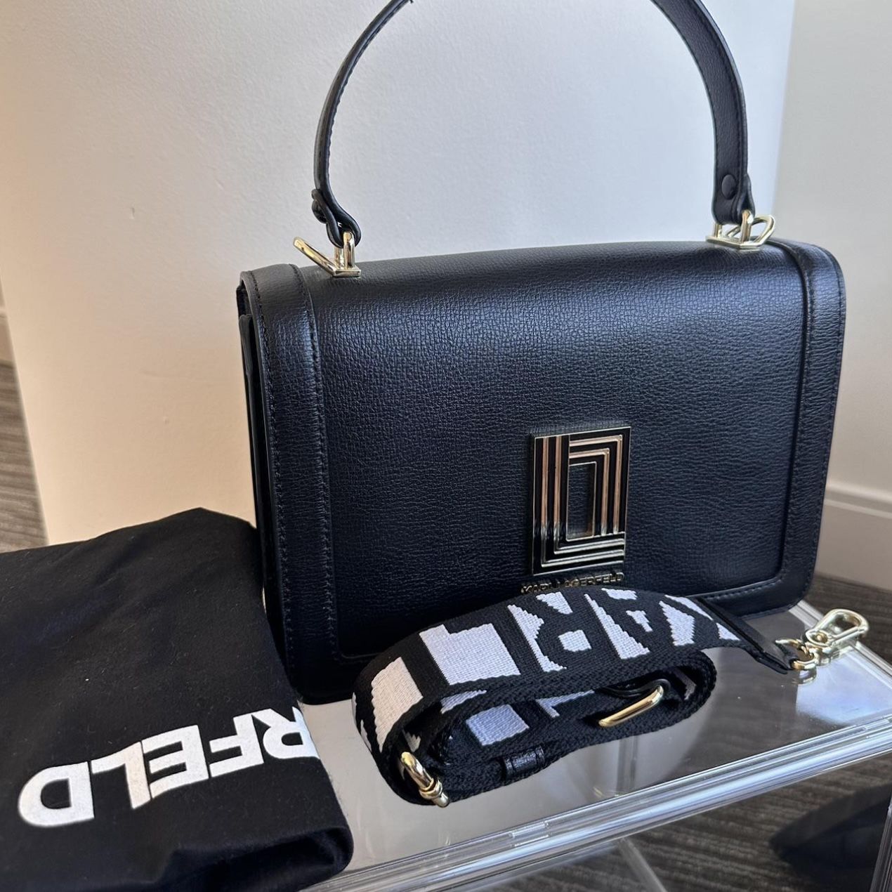 KARL LAGERFELD PURSE