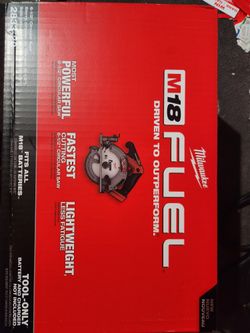 Milwaukee M18 Fuel Circular Saw 6-1/2 