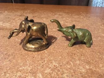 Lot of two brass elephants war elephant bronze brass lead elephant