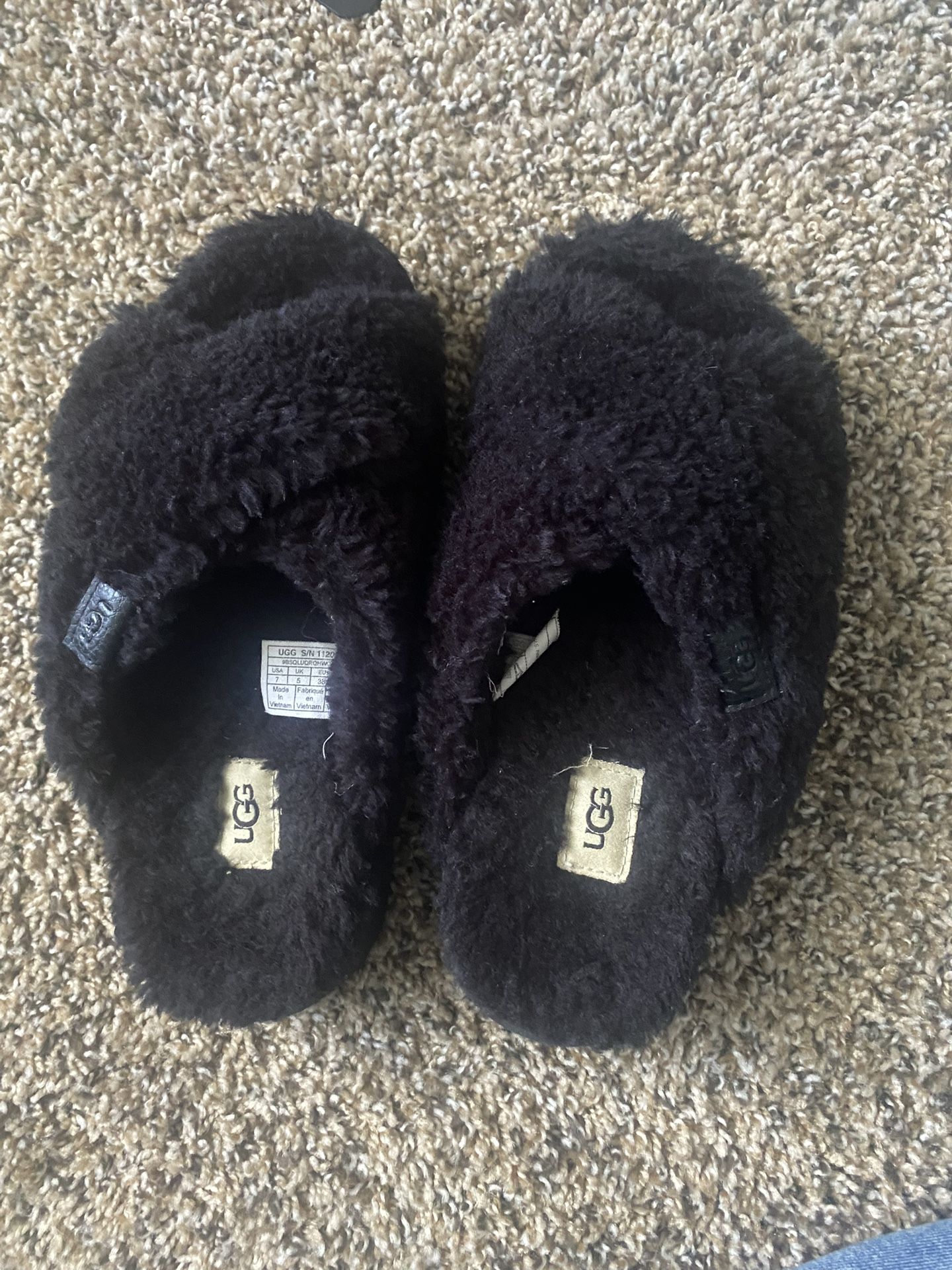 UGG fuzz sugar cross over slippers