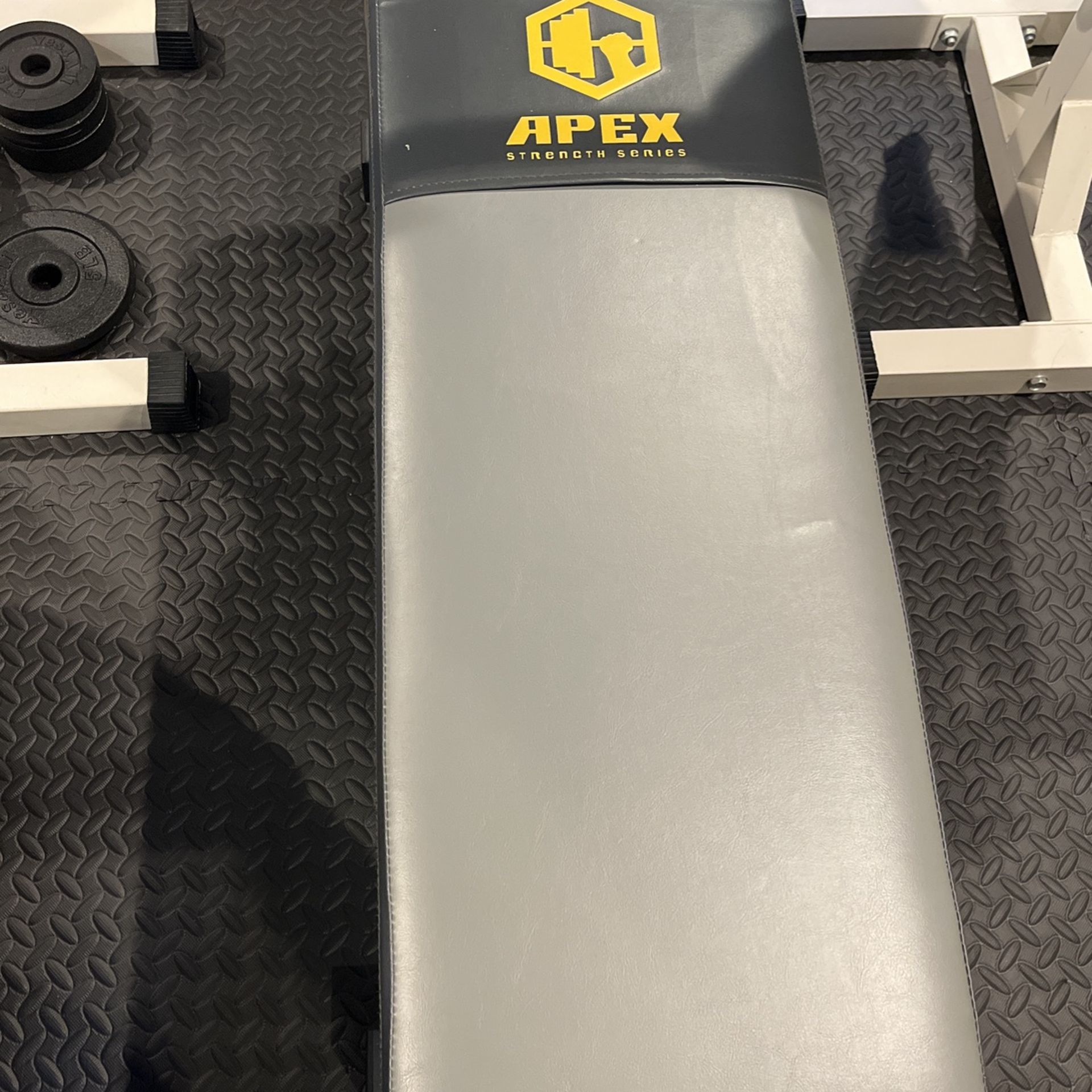 Apex Weight Bench