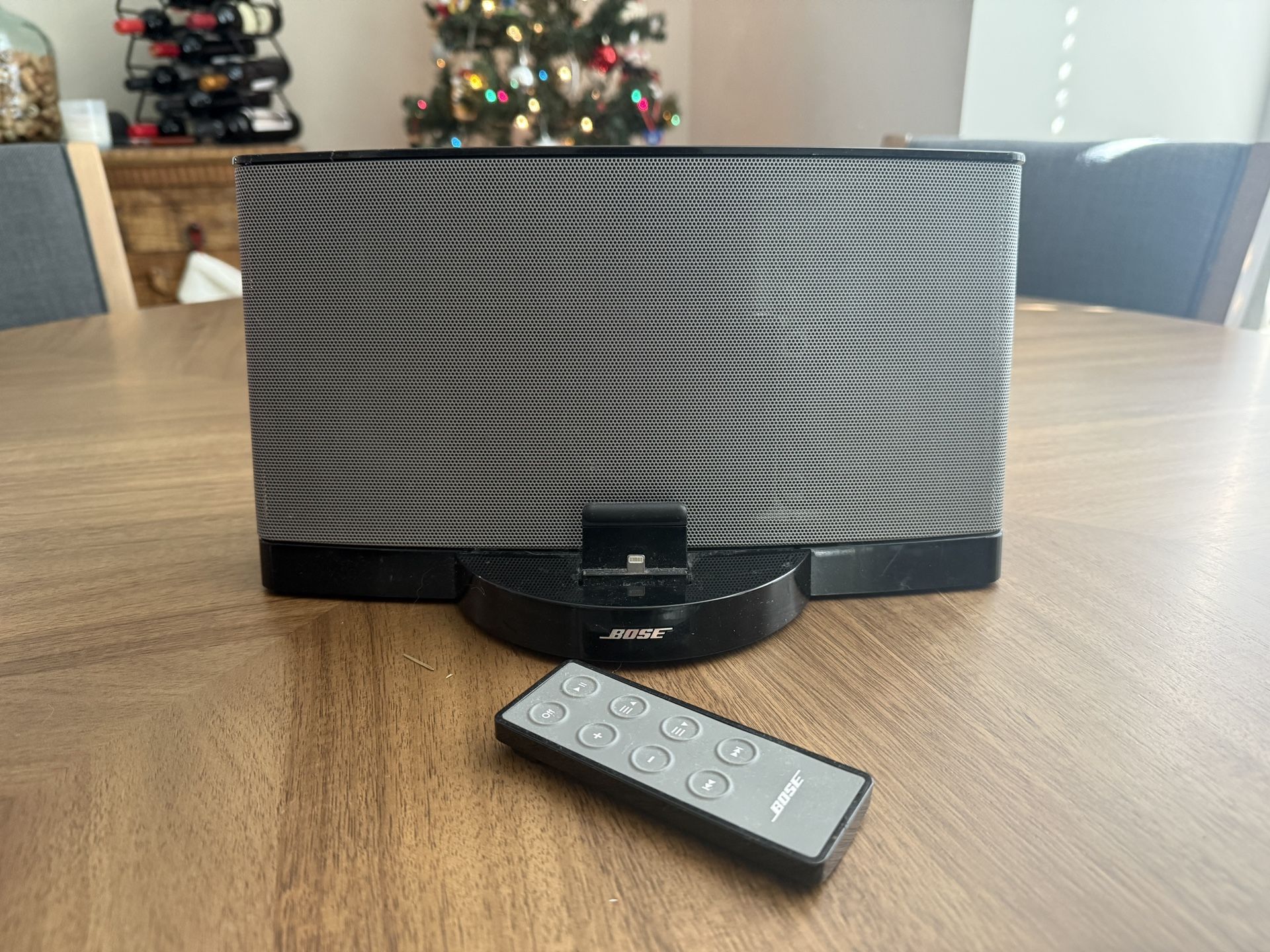 Bose SoundDock® Series III digital music system