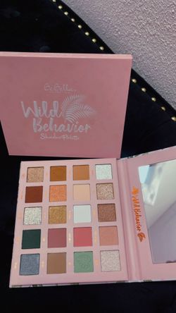 WILD BEHAVIOR SHADOW PALETTE