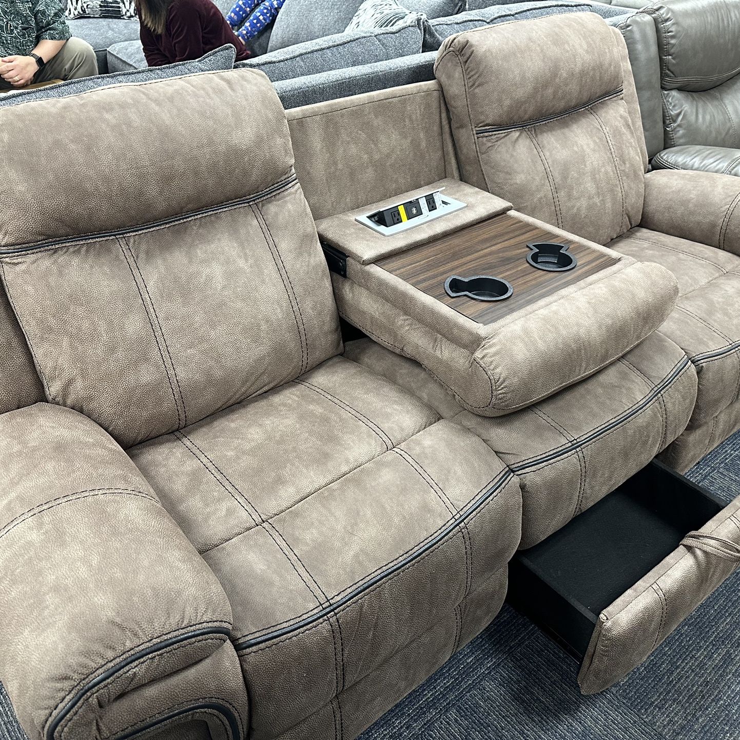 Recliner Loveseat 