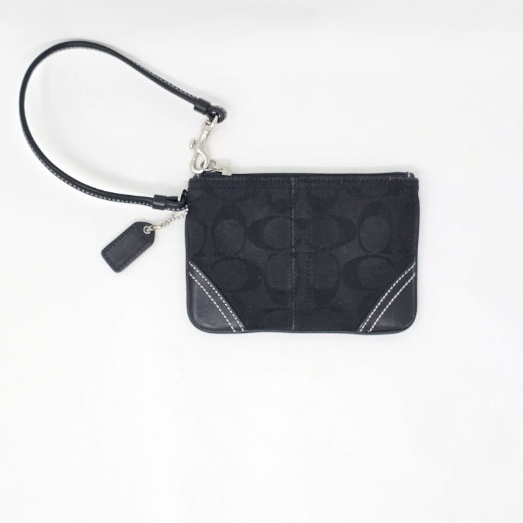 Coach Wristlet Wallet Pouch Signature Black