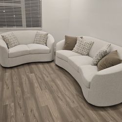 Brand New Set 🆕 Sofa and Loveseat With Pillows / Sofa y Loveseat Nuevos a Estrenar … Fast 🚚