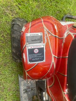 Four wheeler / nesesita nueva bateria