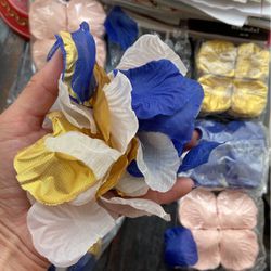 New Fake Fabric Petals!!! $10