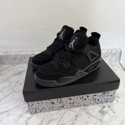 Black Cats Jordan 4 