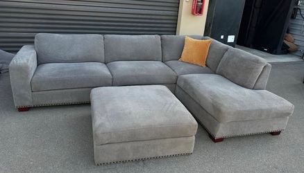 Sectional Couch