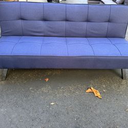 Futon Couch Sofa (Free Delivery)🚚 