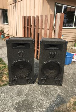 2 speakers