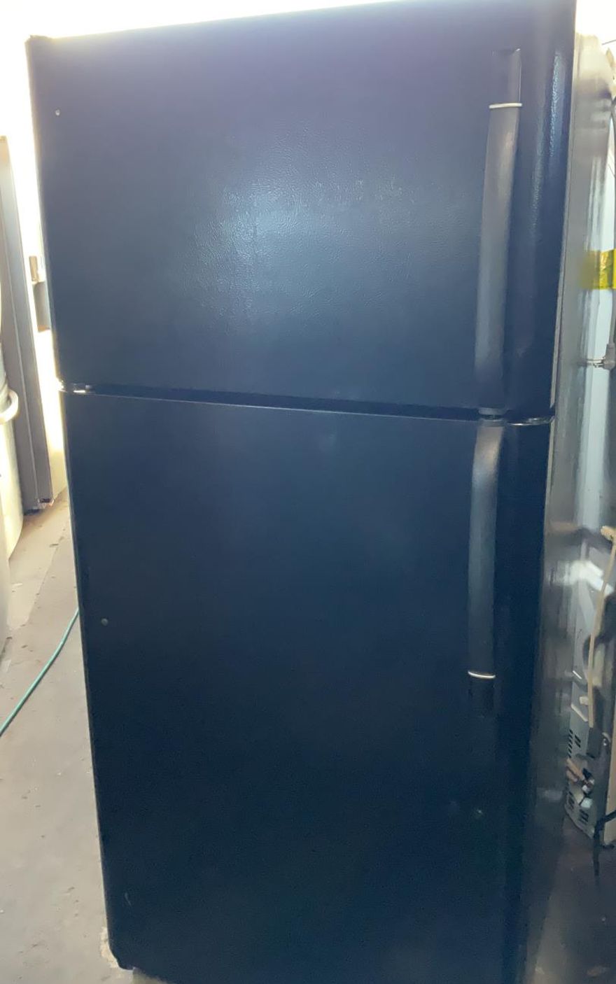 Kenmore Top Mount Black Refrigerator
