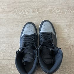 Jordan 1 Shadow