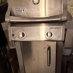 Weber spirit barbque grill