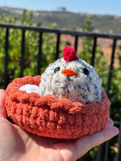 Crochet White Speckled Chicken with Egg inside Nest plushie