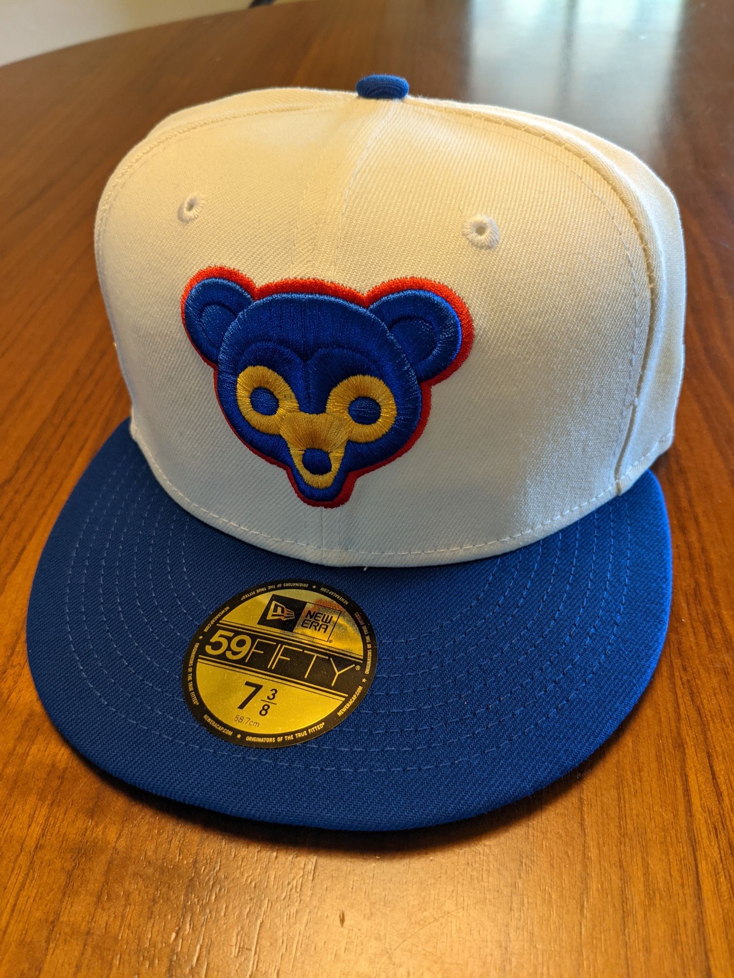 Exclusive New Era 59Fifty White Dome Chicago Cubs 100 Years Patch Hat Size  3/8