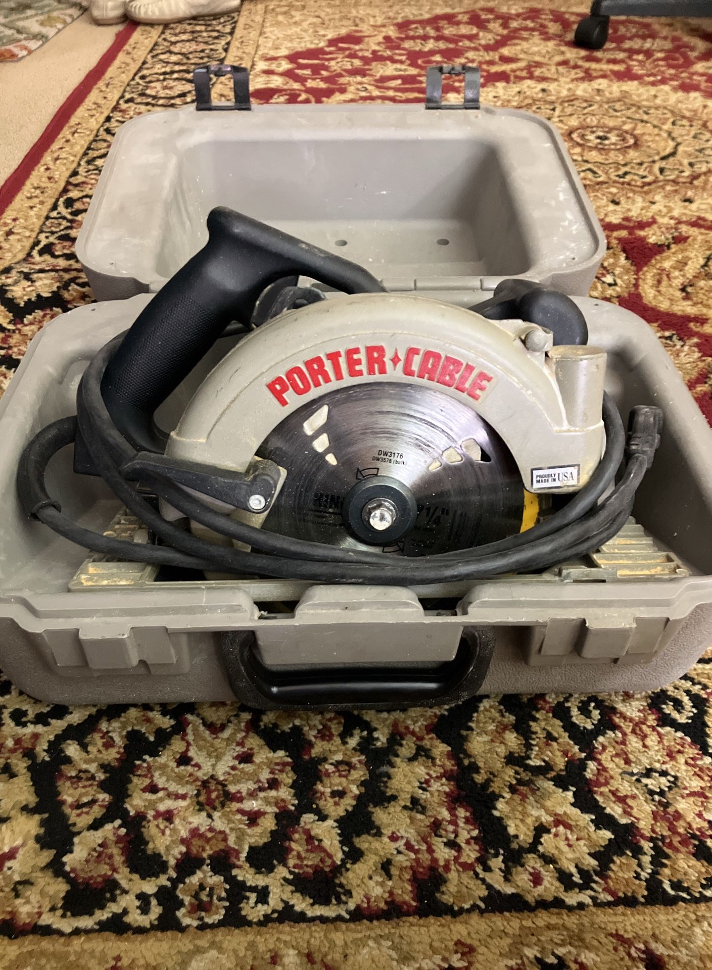 Porter cable 7.1/4 Circular Saw Heavy duty Model 347 With Case