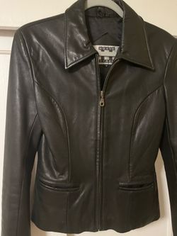 women’s small North Beach Leather Jacket