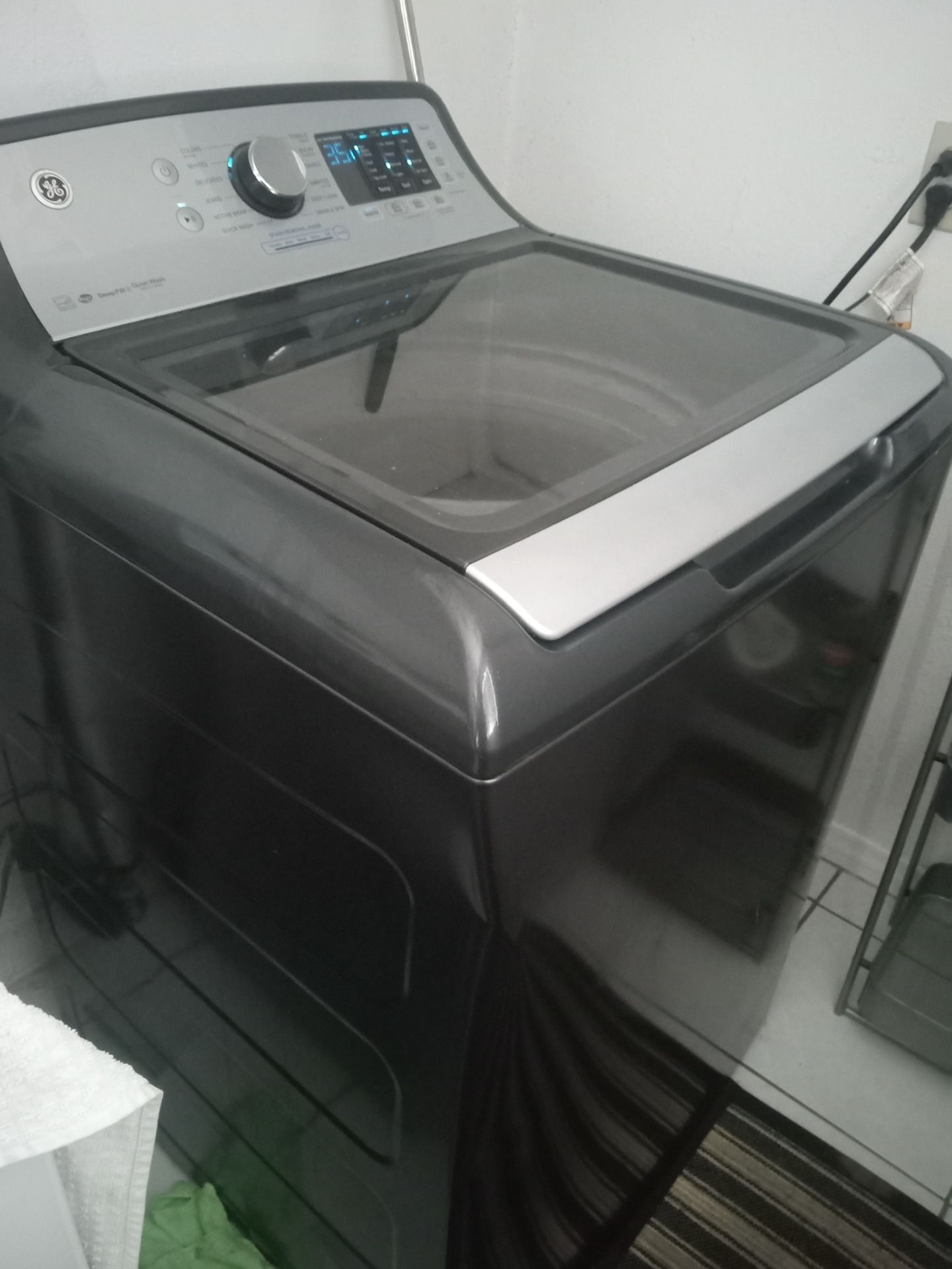 GE Appliances Washer 