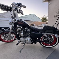 2016 Harley-Davidson Seventy-Two (XL1200V)