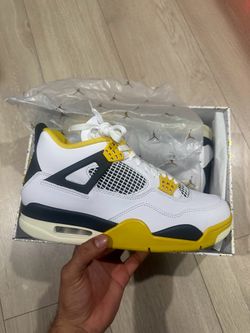 Jordan 4 sulfur