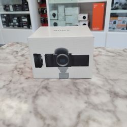 Sony ZV-E10 Camera ☆ Great For Podcasts, Vloggers, Creators ☆