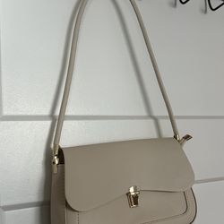 White/cream color purse