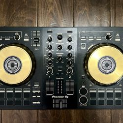 Pioneer DJ DDJ - SB3 Gold Edition 