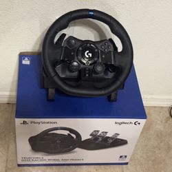 Logitech G923 TrueForce Racing Wheel & Pedals w/ Logitech G Shifter