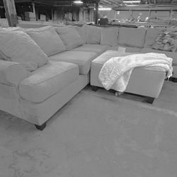 DEEP GRAY SECTIONAL! VERY CLEAN !!!🧼