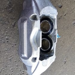 Silverado Brake Calipers