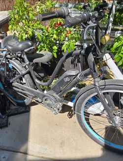 Elektra townie bike