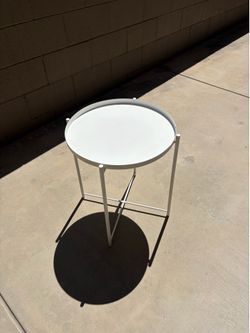 IKEA GLADOM tray table