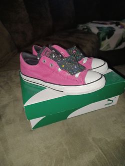 New Never Worn Converse