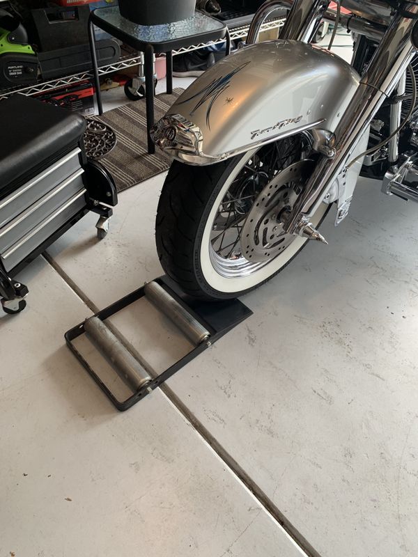 Motorcycle Wheel Cleaning Stand. By Free Wheel. for Sale in Temecula