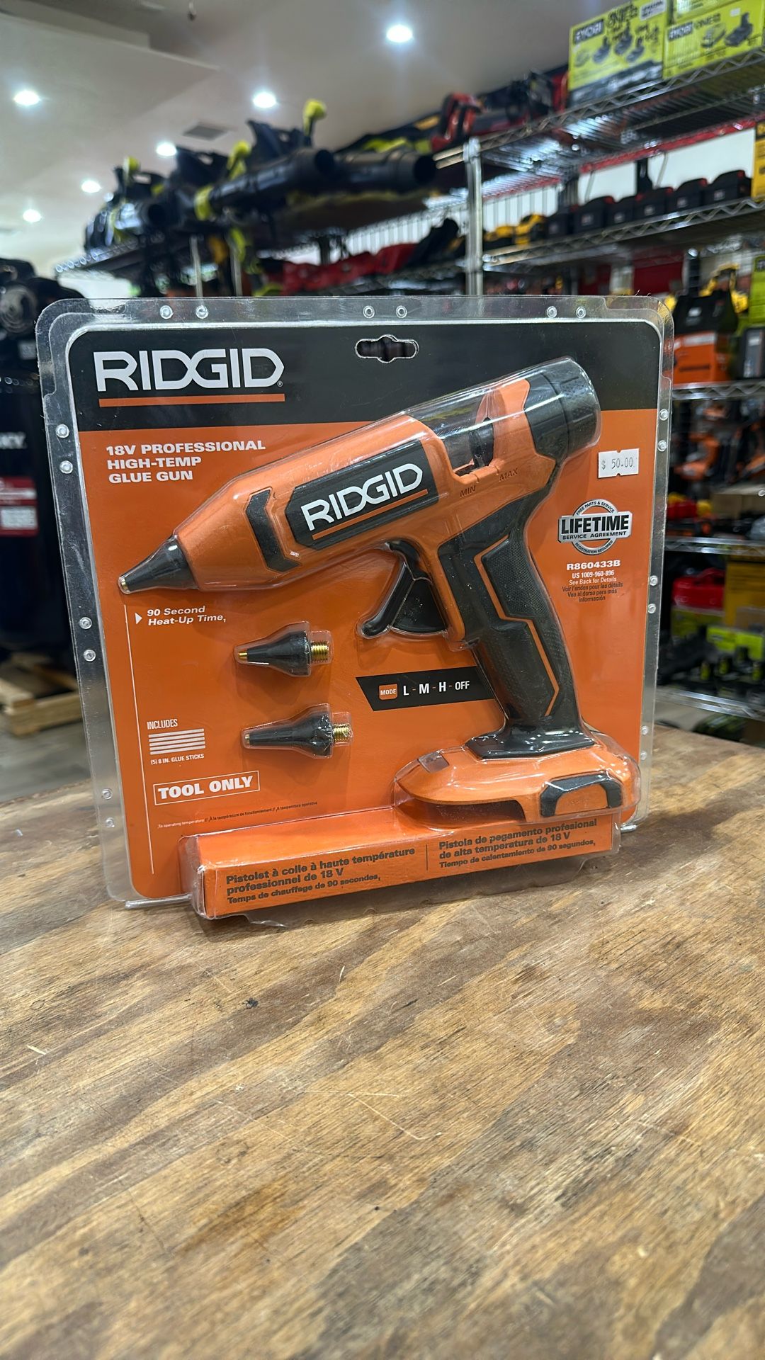 RIDGID 18V Cordless Full-Size Professional High-Temp Glue Gun (Tool Only)