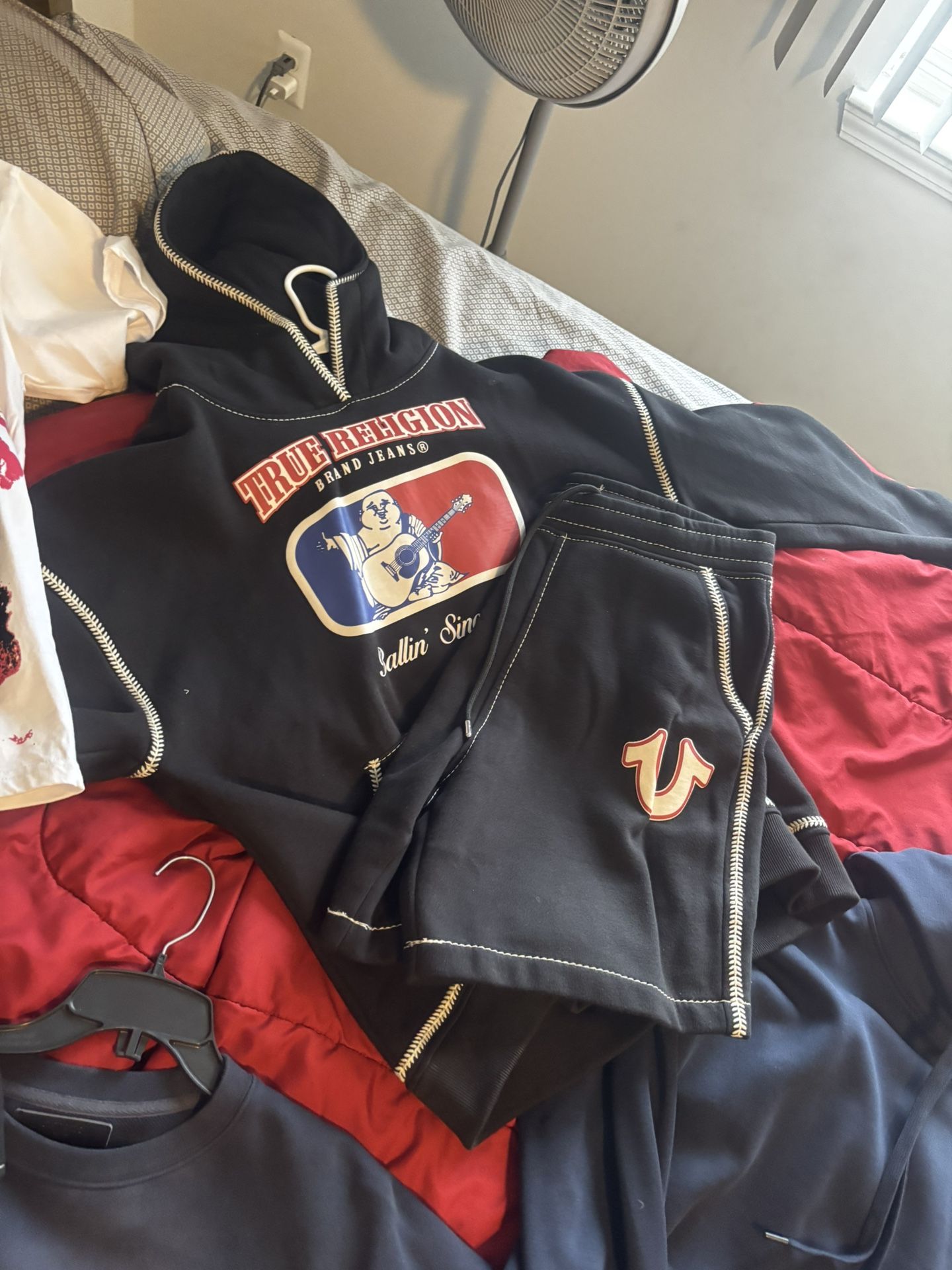 Men True Religion Size medium